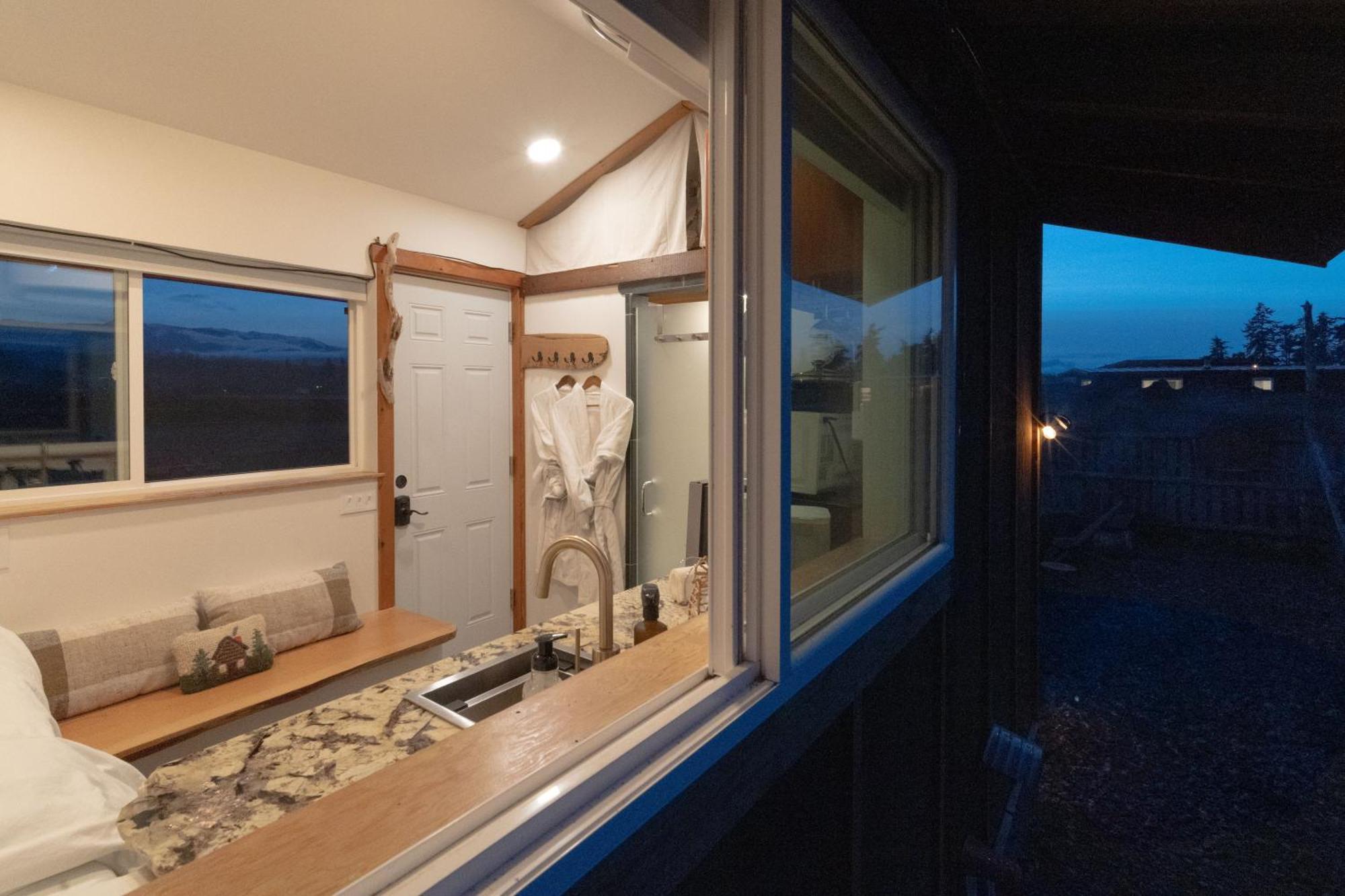 Blue Moon Tiny House, Sauna,Ht 安吉利斯港 外观 照片