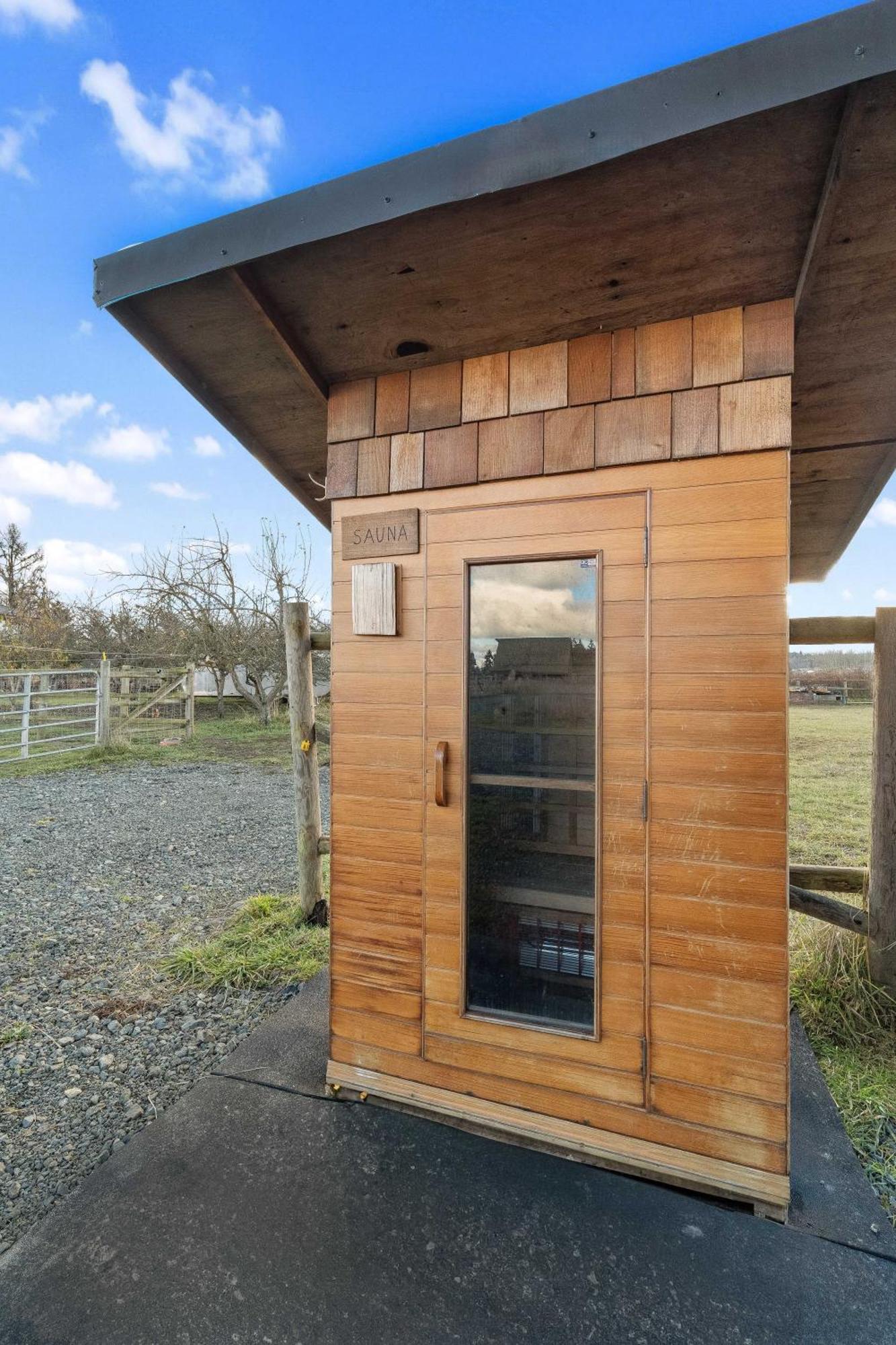 Blue Moon Tiny House, Sauna,Ht 安吉利斯港 外观 照片